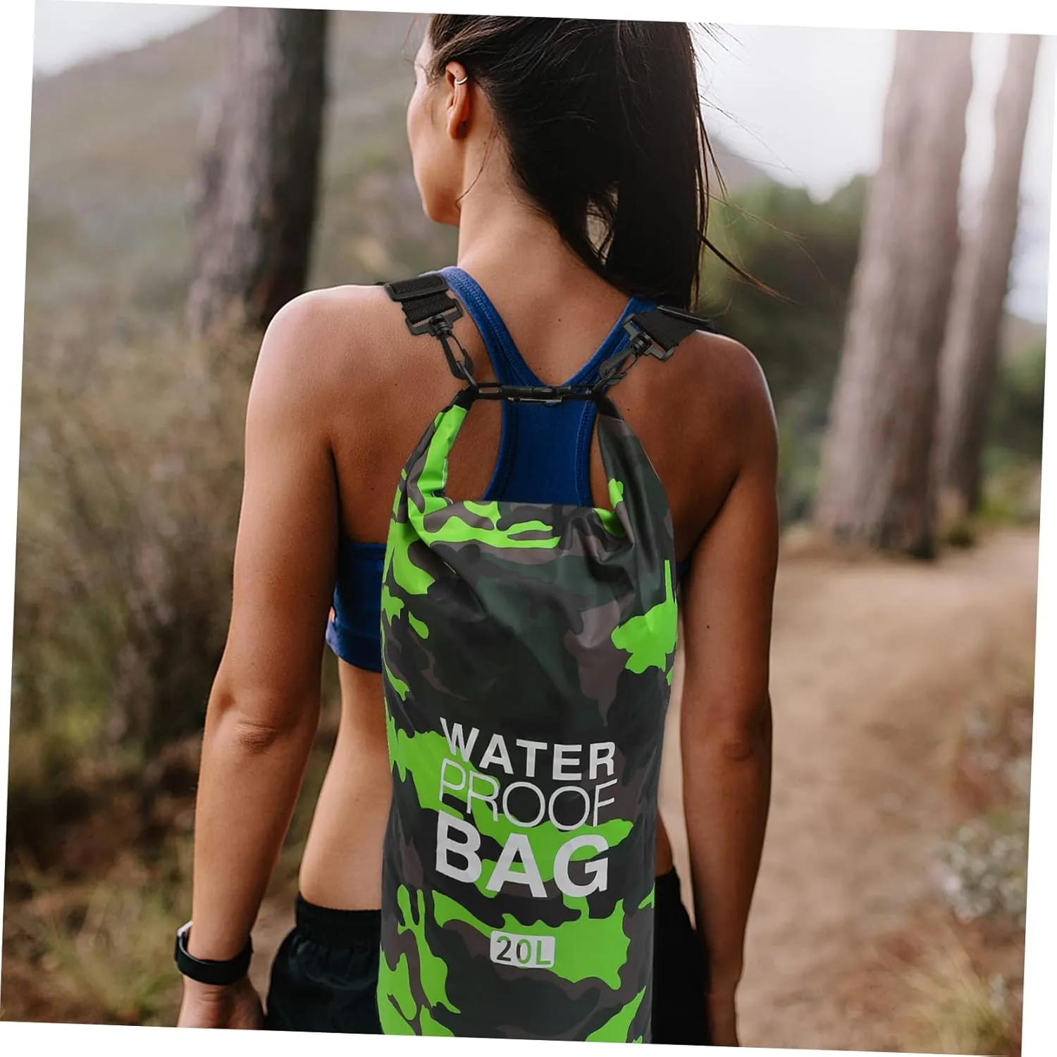 Garneck 1pc waterproof bucket bag Portable Storage Pouch Dry Storage Bag Water Floating Bag Beach Shoulder Bag Rafting storage bag Outdoor Bag Outdoor Supplies outdoor product pvc light